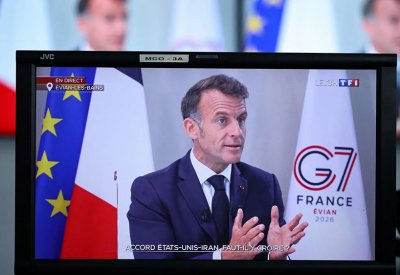 ماكرون يتحدث عن "مهمة في مضيق هرمز" بقيادة فرنسا وبريطانيا