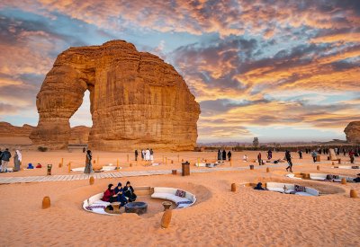 السعودية تسجل أعلى رقم تاريخي للإنفاق السياحي بـ 304 مليارات ريال