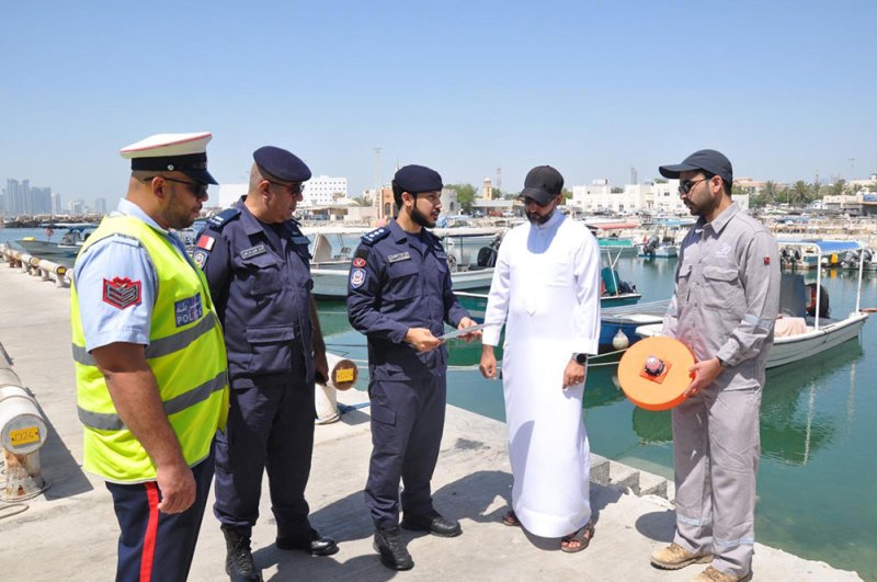 خفر السواحل تنظم حملة توعوية للصيادين ومرتادي البحر بشأن مشروع المسح البحري في المياه الشمالية
