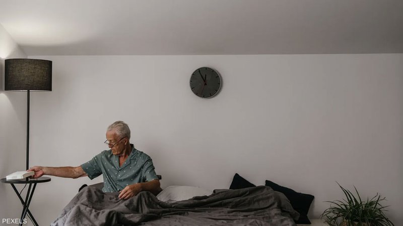 ليس عدد الساعات فقط.. توقيت النوم يحمي قلبك ومزاجك