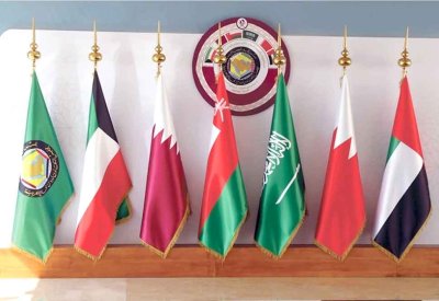 تقرير: دول الخليج تمضي نحو تعافٍ اقتصادي في ظل التعامل مع تداعيات النزاع.. وتوقعات بنمو يصل إلى 8.1 % بحلول 2027