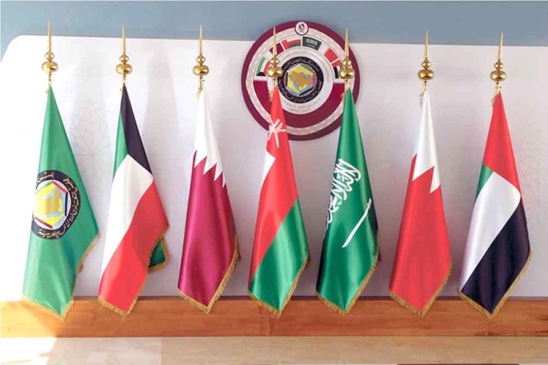 تقرير: دول الخليج تمضي نحو تعافٍ اقتصادي في ظل التعامل مع تداعيات النزاع.. وتوقعات بنمو يصل إلى 8.1 % بحلول 2027