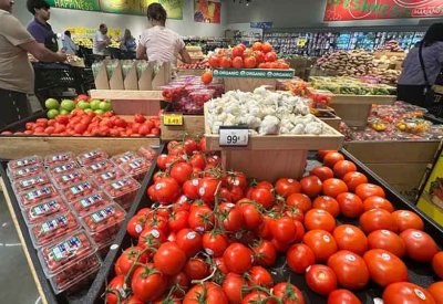 كندا تفرض رسوماً جمركية مؤقتة 10% على واردات الخضراوات المعلبة