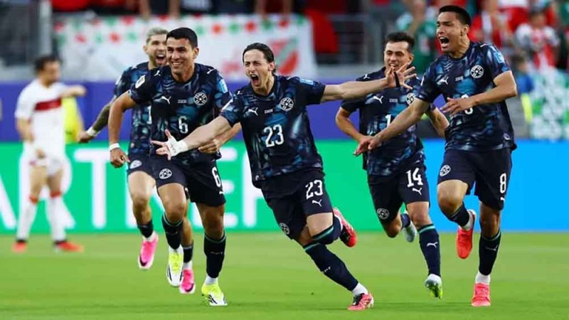باراغواي المنقوصة تفوز على تركيا وتقصيها من كأس العالم
