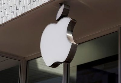"أبل" تواجه مطالبة بدفع تعويضات لملايين المستخدمين في بريطانيا