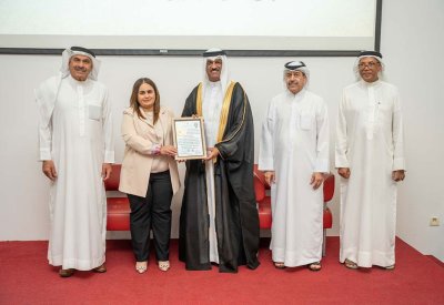 كلية البحرين الجامعية تستضيف حفل ختام ملتقى البحرين للإعلام والتطوع وتتوج بوسام فرسان العطاء الوطني