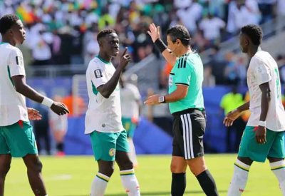 "برميل بارود" في معسكر السنغال بكأس العالم 2026