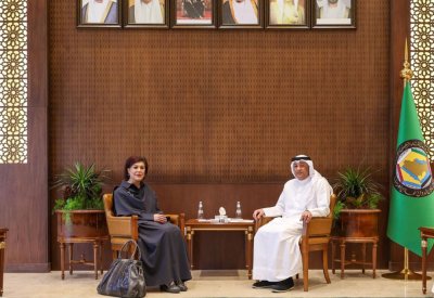 الأمين العام لمجلس التعاون يستقبل سفيرة جمهورية العراق لدى المملكة العربية السعودية