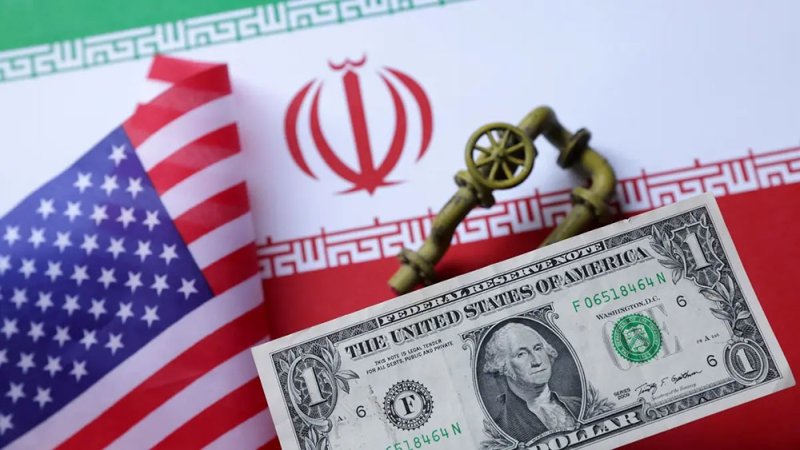إدارة ترامب تسمح لإيران باستخدام 6 مليارات دولار من أموالها المجمدة