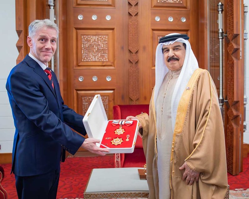 جلالة الملك المعظم يستقبل سفير المملكة المتحدة لدى مملكة البحرين