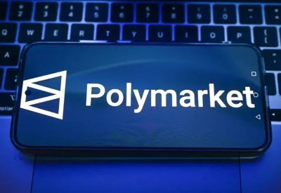 منصة "Polymarket" دفعت لصنّاع محتوى لنشر مقاطع مضللة عن أرباح وهمية