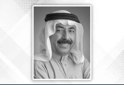 وزارة الإعلام تنعى الشاعر والأديب علي عبدالله خليفة