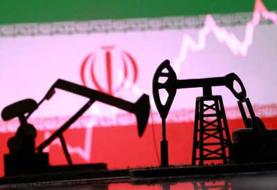 مدة 60 يوما.. واشنطن تمنح إيران إعفاء مؤقتا لتصدير النفط