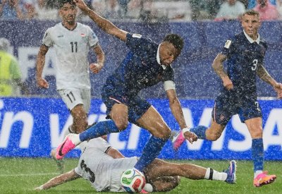 مونديال 2026: تعليق مباراة فرنسا والعراق بسبب خطر حدوث عاصفة رعدية