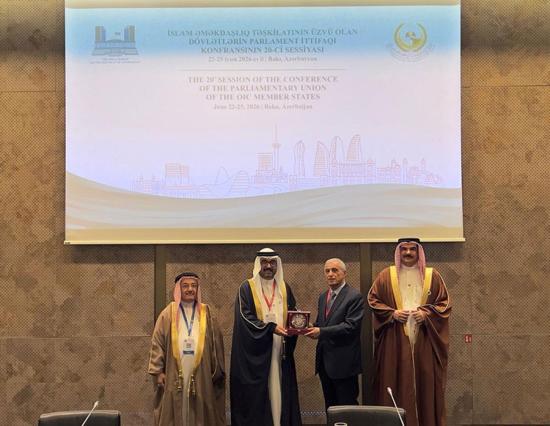 رئيس وفد الشعبة البرلمانية يلتقي رئيس وفد مجلس النواب اللبناني على هامش أعمال مؤتمر اتحاد مجالس الدول الأعضاء بمنظمة التعاون الإسلامي