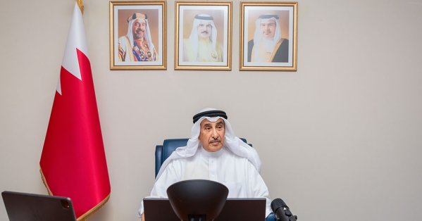 نائب رئيس مجلس الوزراء يترأس اجتماع اللجنة الوزارية للمشاريع التنموية والبنية التحتية