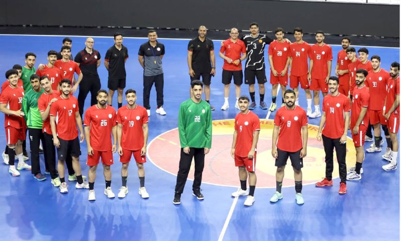 “أحمر الناشئين” يبدأ  المشوار الآسيوي بمواجهة قطر