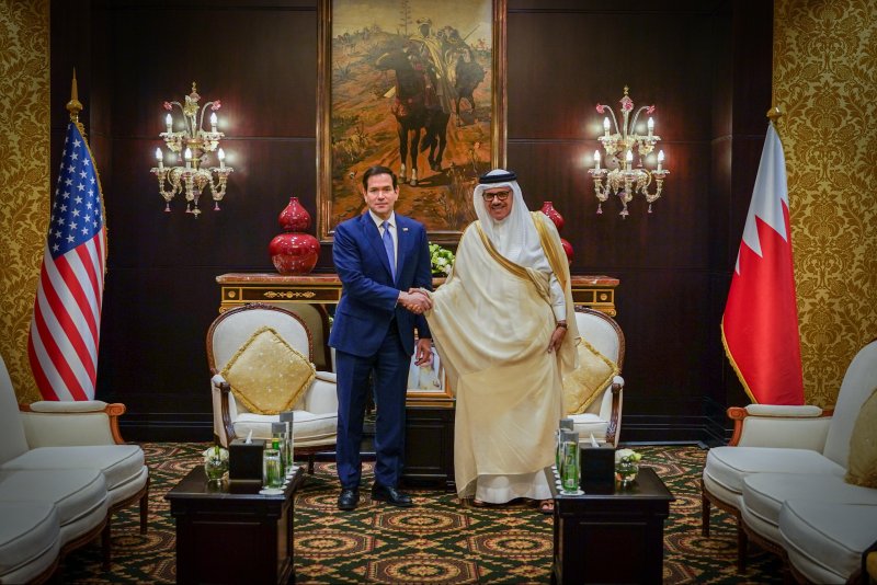 وزير الخارجية يجتمع مع وزير خارجية الولايات المتحدة الأميركية