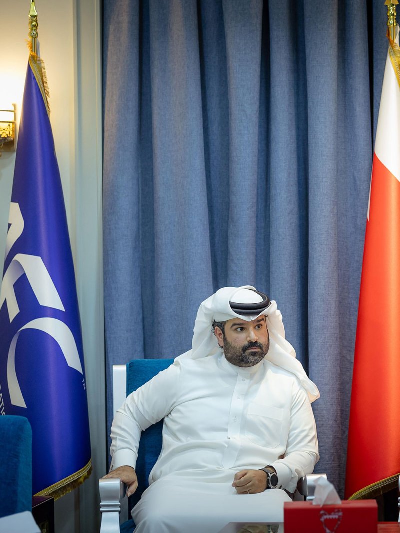 سمو الشيخ خليفة بن علي يترأس الاجتماع الأول للجنة المواهب بالاتحاد البحريني لكرة القدم