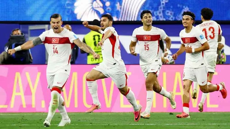 مفاجأة.. منتخب تركيا بطل العالم غير الرسمي