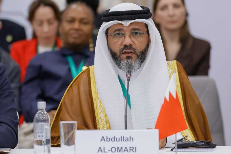 وزارة العدل والشؤون الإسلامية والأوقاف تُشارك في فعاليات المنتدى القانوني الدولي بسانت بطرسبورغ