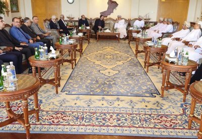 إيران وعمان تعقدان أول اجتماع للجنة المشتركة بشأن مضيق هرمز