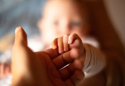 الأبوة والأمومة قد تحافظان على شباب الدماغ في الكبر