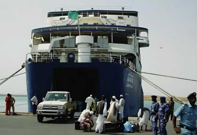 تقرير: السودان محور شبكة تهريب سلاح إيرانية عبر البحر الأحمر