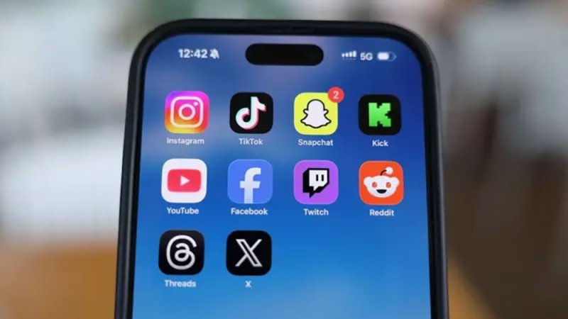 أستراليا توسع صلاحيات ملاحقة عمالقة التكنولوجيا بسبب حظر مواقع التواصل