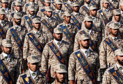 مقتل عنصرين من الحرس الثوري في هجوم مسلح بغرب إيران