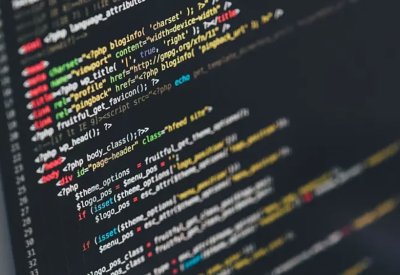 "Cursor" تطلق تطبيقًا للهواتف يتيح إدارة وكلاء البرمجة بالذكاء الاصطناعي من أي مكان