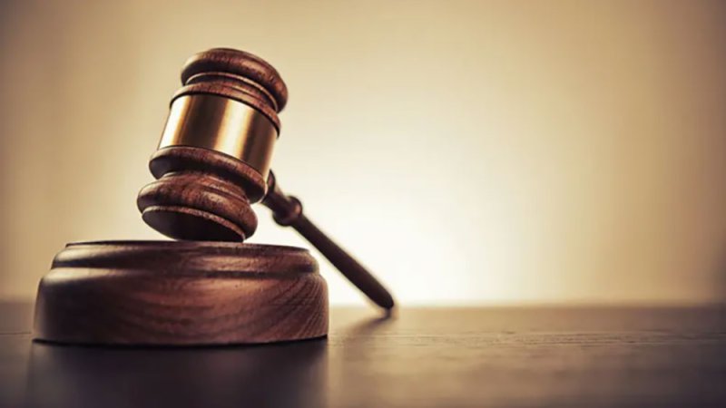 المحكمة العليا الأميركية تحسم اليوم ثلاث قضايا مصيرية لإدارة ترامب