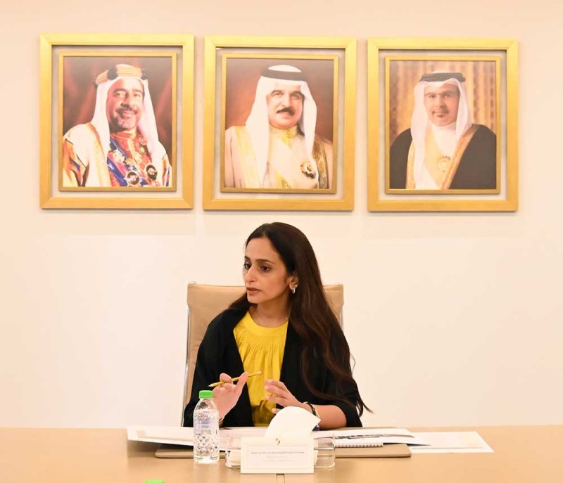 لجنة المرأة في المجال الرياضي بالمجلس الأعلى للمرأة تعقد اجتماعها الثاني برئاسة الشيخة حصة بنت خالد آل خليفة
