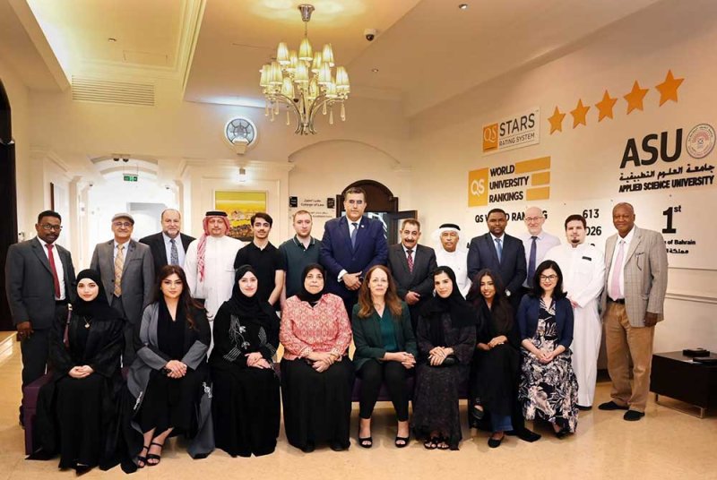 "العلوم التطبيقية" تلتقي بخريجي الدفعة الأولى من برنامج بكالوريوس إدارة الأعمال من جامعة لندن ساوث بانك