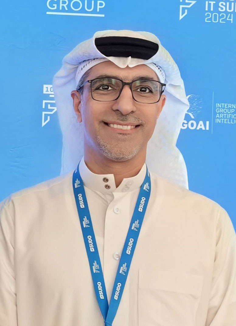 شاكر العويناتي