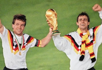 كأس العالم 1990.. حدث لا أخلاقي وزوال بطل العالم