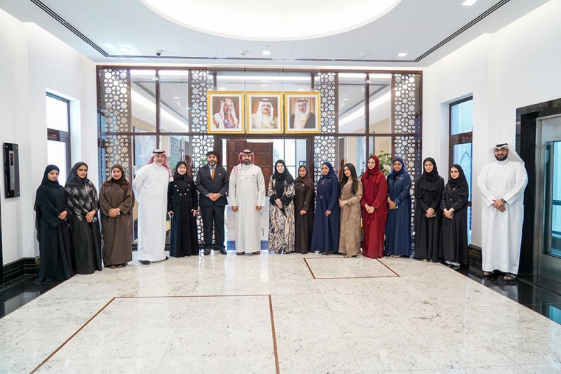 الأمانة العامة للنواب تستقبل وفد "بحريننا"
