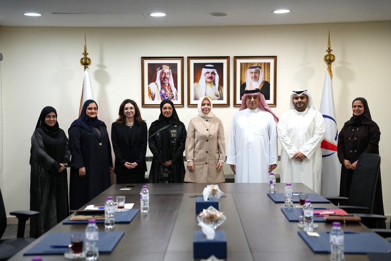 الرئيس التنفيذي لوكالة البحرين للفضاء يستقبل سفيرة جمهورية تركيا لدى مملكة البحرين