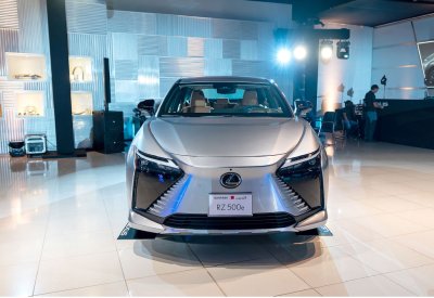 فخامة عنوانها الهدوء: “لكزس البحرين” تطلق  RZ 500e الجديدة كليا