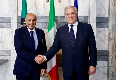 البديوي يبحث في روما تعزيز العلاقات والشراكة الاقتصادية مع وزير الخارجية الإيطالي