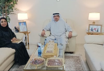 سفير مملكة البحرين لدى سلطنة عمان يستقبل الرئيسة التنفيذية لجمعية رواد الأعمال البحرينية العمانية