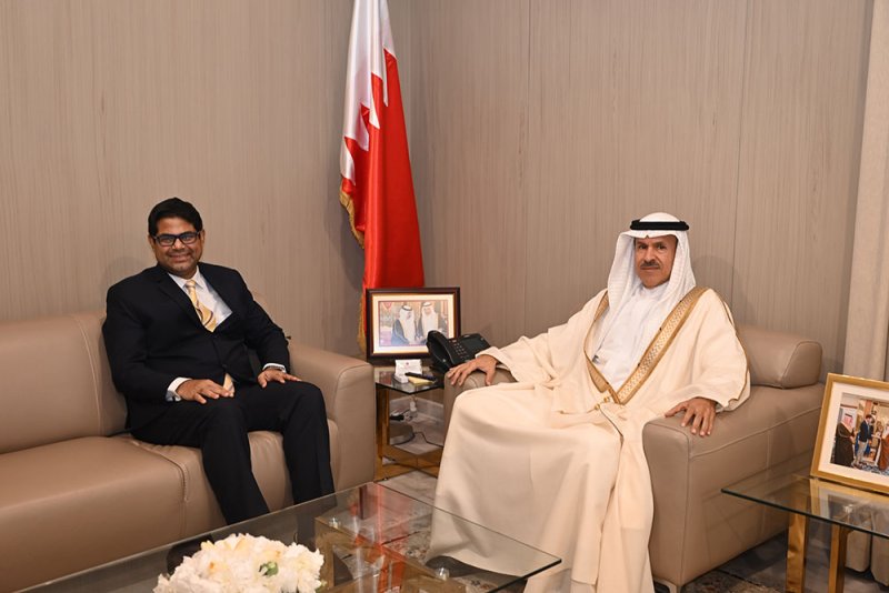 وكيل وزارة الداخلية لشئون الجنسية والجوازات والإقامة يستقبل سفير جمهورية الهند لدى مملكة البحرين