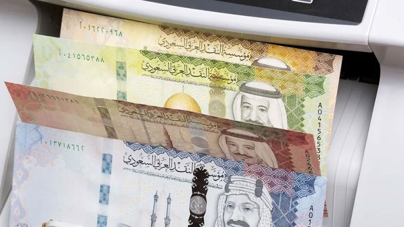 قروض الأفراد بالسعودية تلامس 1.46 تريليون ريال بنهاية مايو