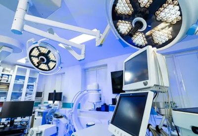 شراكة مصرية صينية بـ100 مليون دولار لإنتاج الأجهزة الطبية