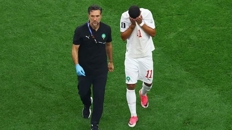 رسمياً.. صيباري يغيب عن قمة فرنسا والمغرب