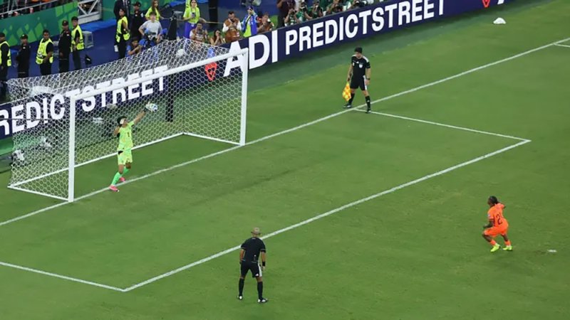 "الحاسوب الخارق" يتوقع وصول مباراة فرنسا والمغرب إلى ركلات الترجيح