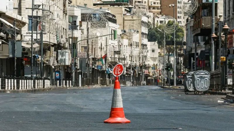 الأردن يعلن التصدي لصواريخ إيرانية