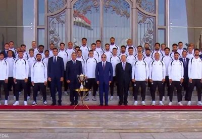 خلال تكريمه للمنتخب.. السيسي يؤكد على أهمية "كشافي المواهب"
