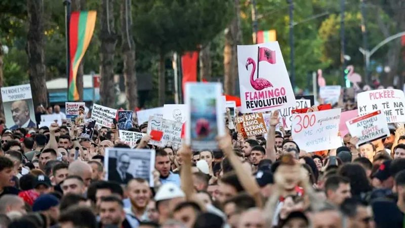 "رويترز": شبهات تزوير ملكية أرض مشروع منتجع جاريد كوشنر في ألبانيا