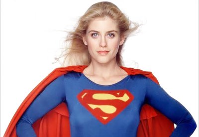 بطلة Supergirl الأصلية تشيد بميلي ألكوك "كانت مذهلة وتمتلك حسًا كوميديًا رائعًا"
